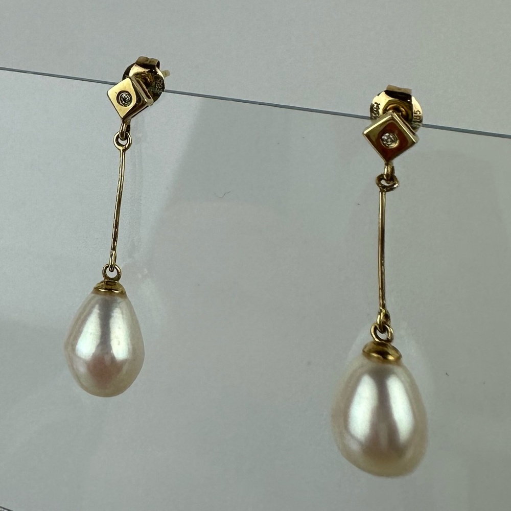 14K Yellow Gold and Pearl and Diamond Drop Earrings 2.9G